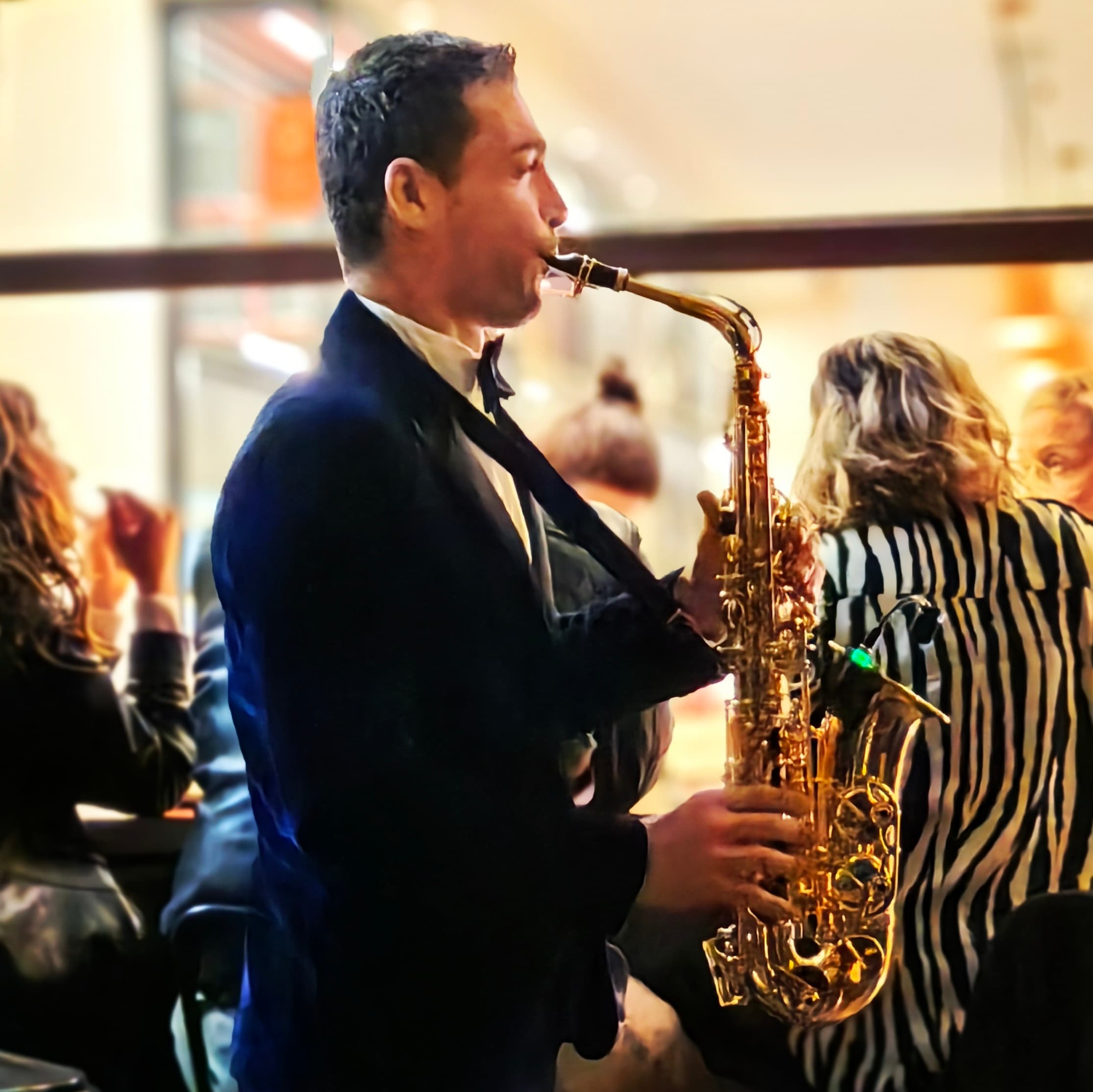 International Jazz Day ζωντανή τζαζ μουσική στο Halfglass Winehouse Κηφισιά