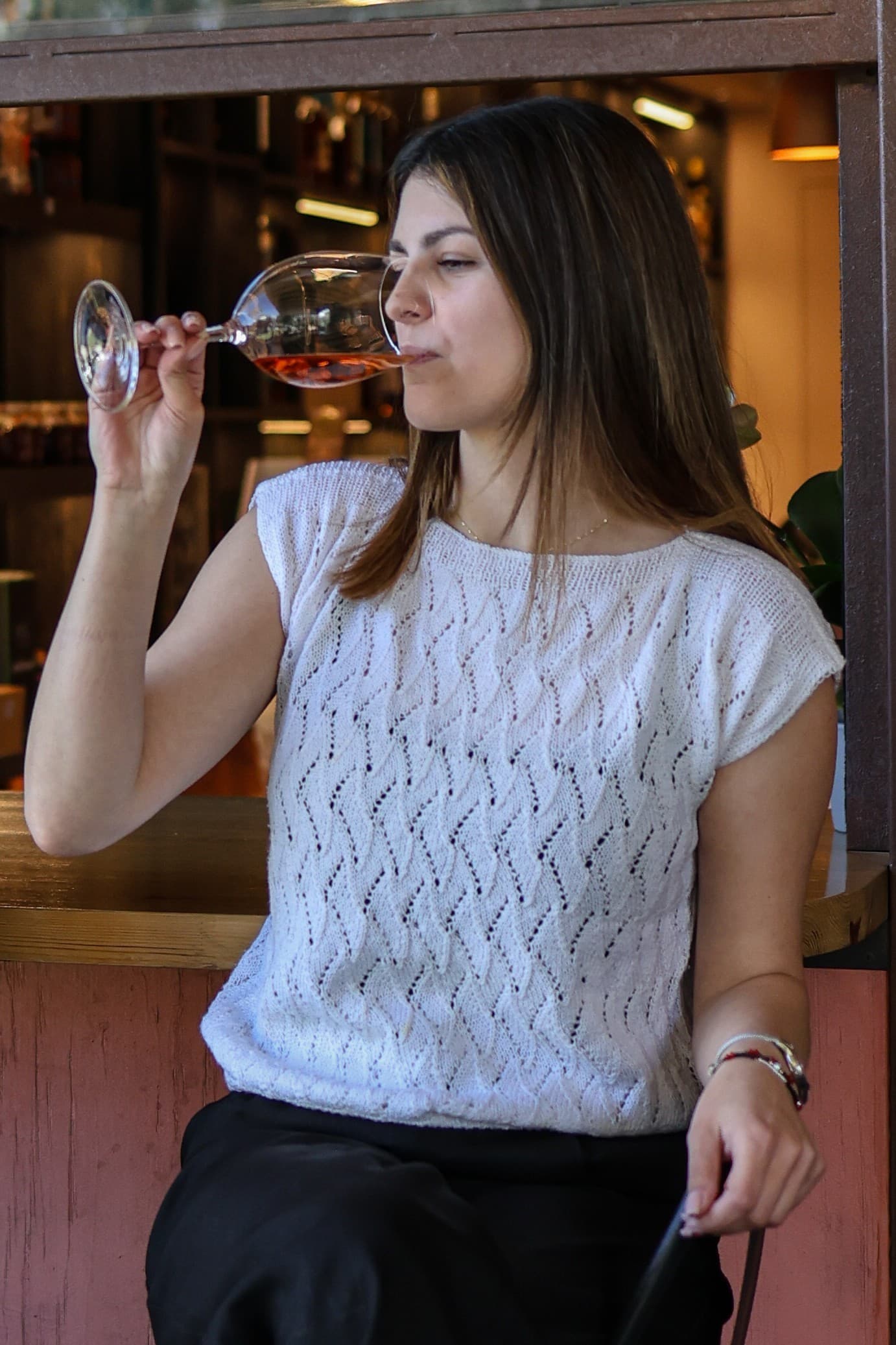 Κωνσταντίνα — Halfglass Winehouse Κηφισιά
