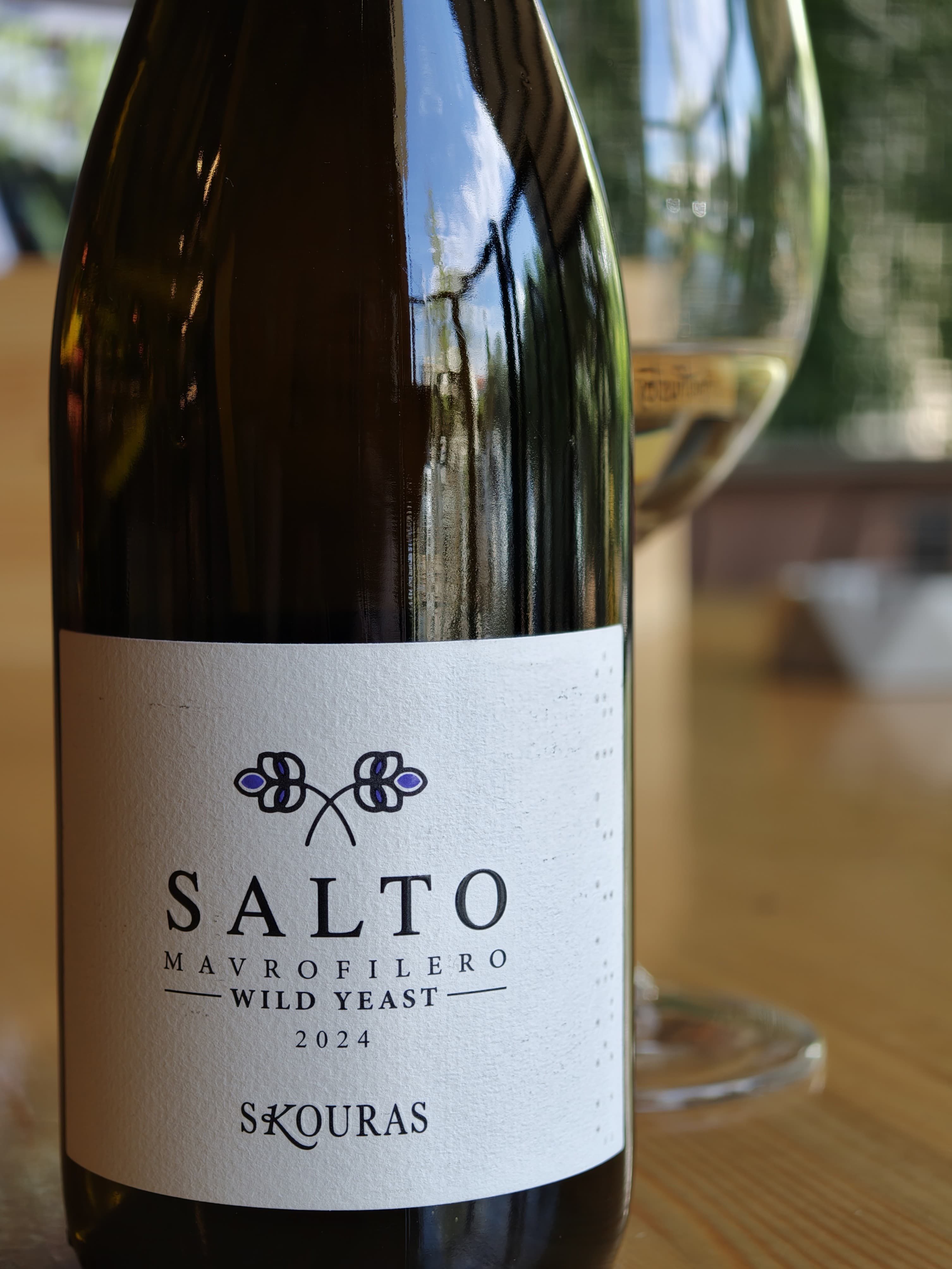 Salto Κτήμα Σκούρα — Μαυροφίλερο Halfglass Κηφισιά
